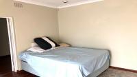 Bed Room 1 of property in Farrarmere
