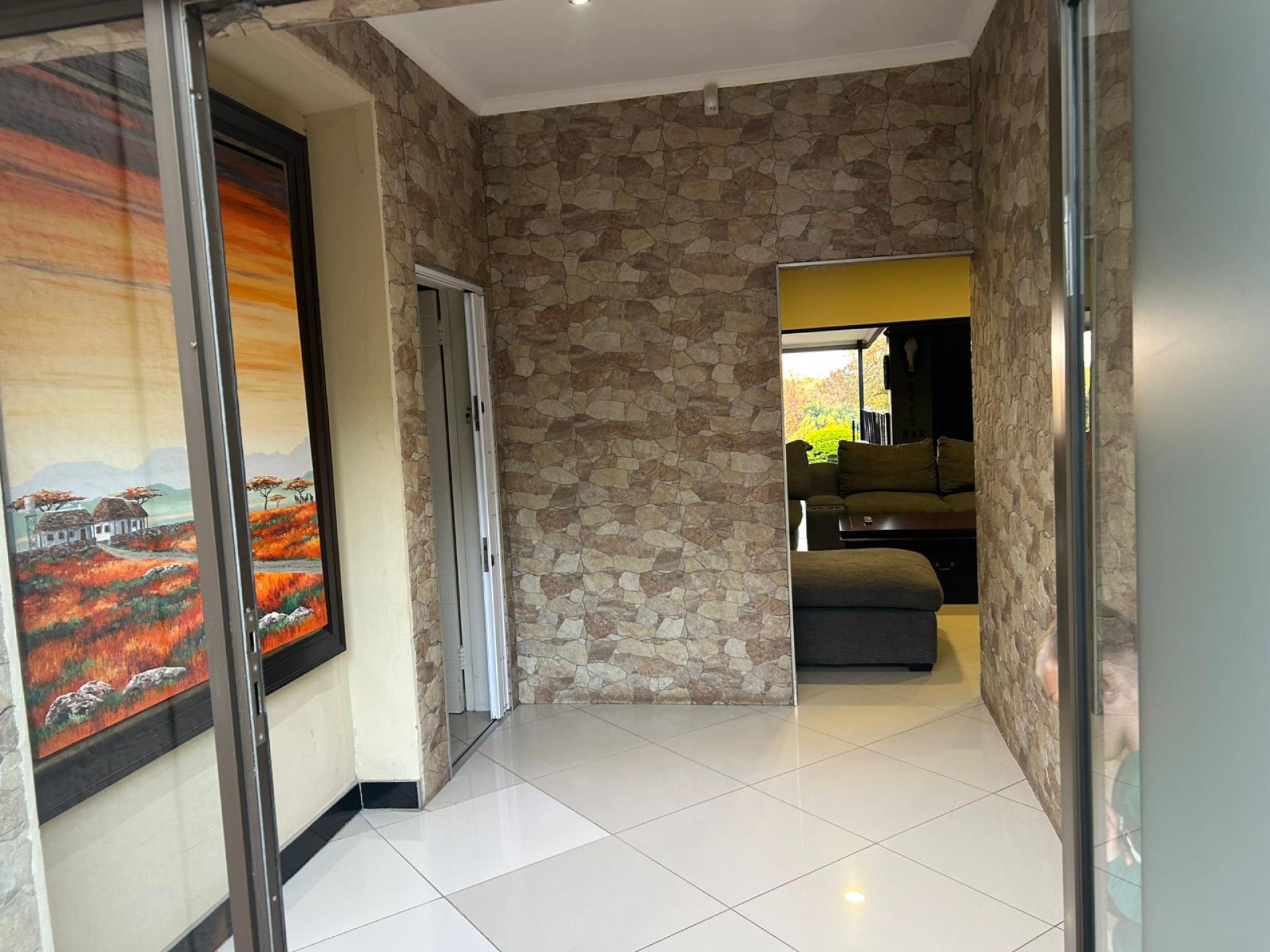 of property in Eldoraigne