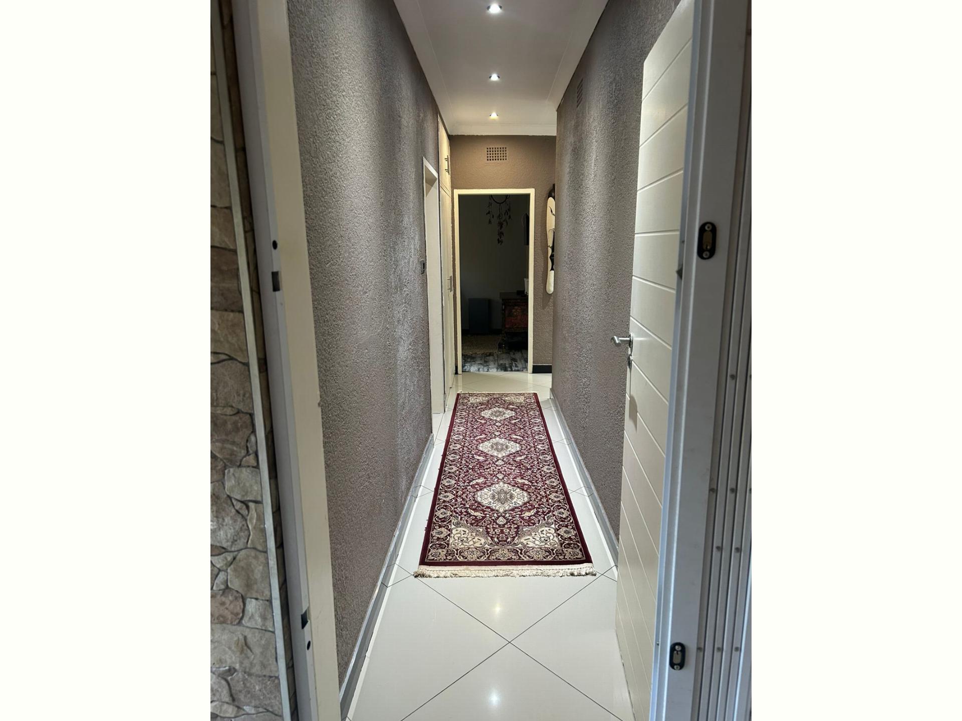  of property in Eldoraigne