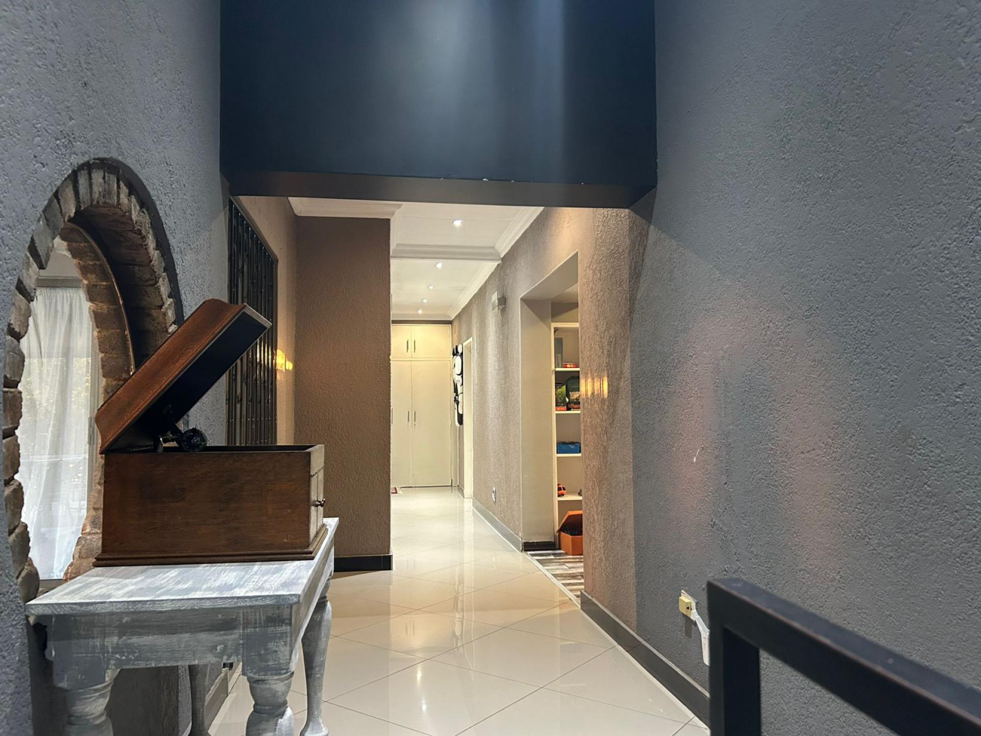  of property in Eldoraigne