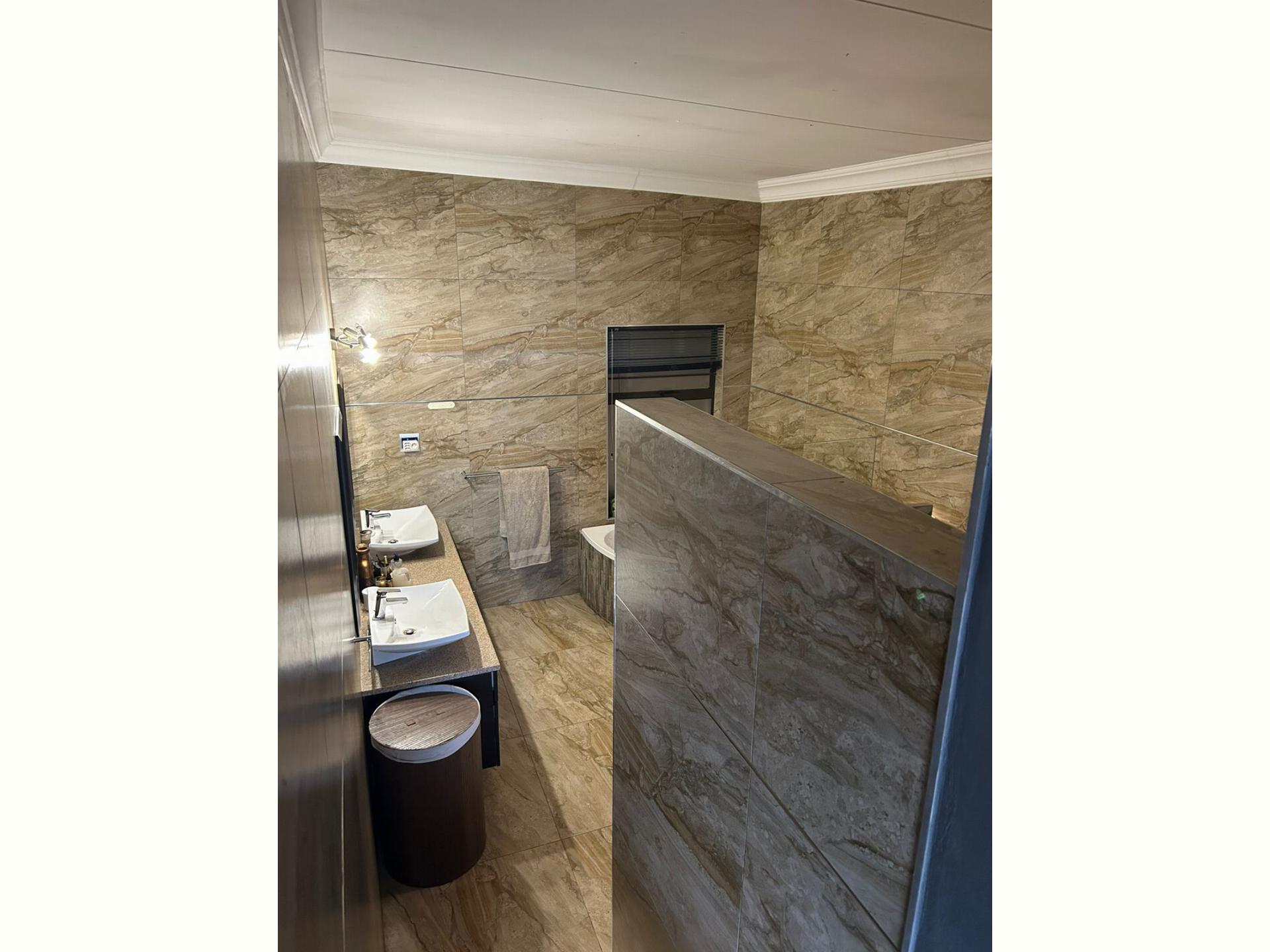  of property in Eldoraigne