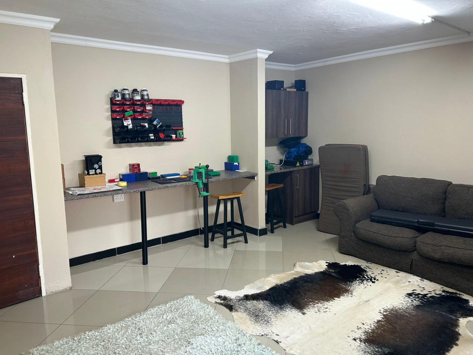  of property in Eldoraigne