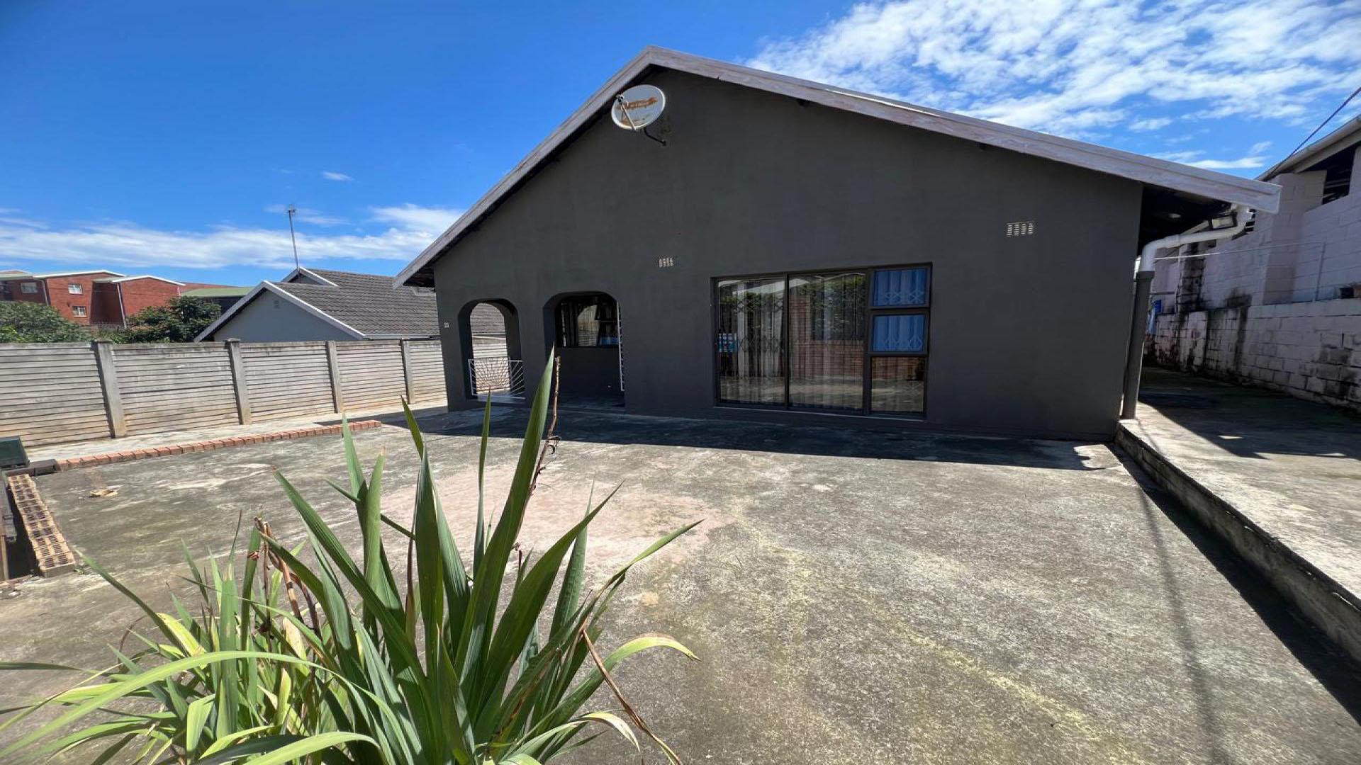 Front View of property in Pietermaritzburg (KZN)