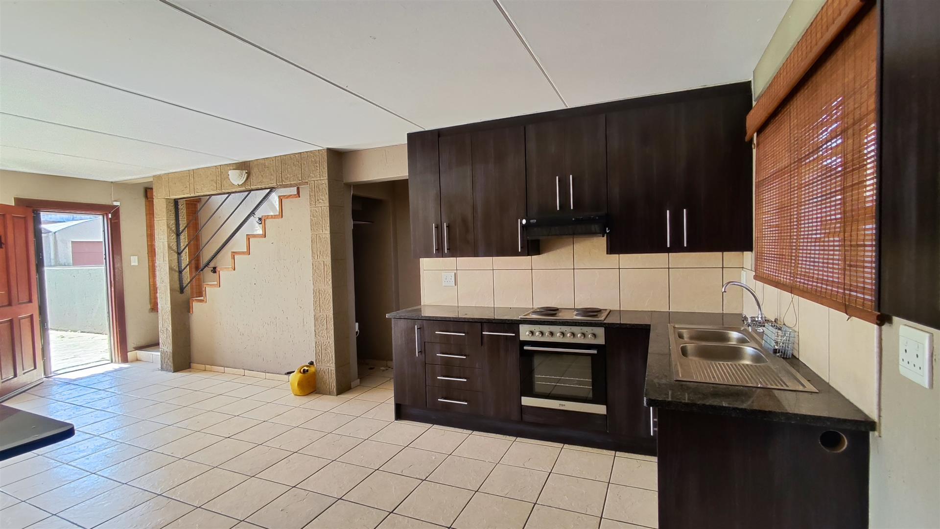 Kitchen - 13 square meters of property in Three Rivers