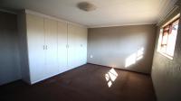 Bed Room 1 of property in Three Rivers