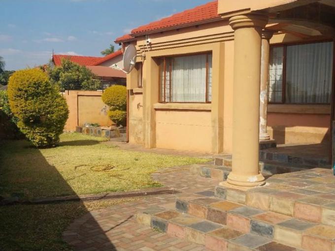 3 Bedroom House for Sale For Sale in Amandasig - MR686940