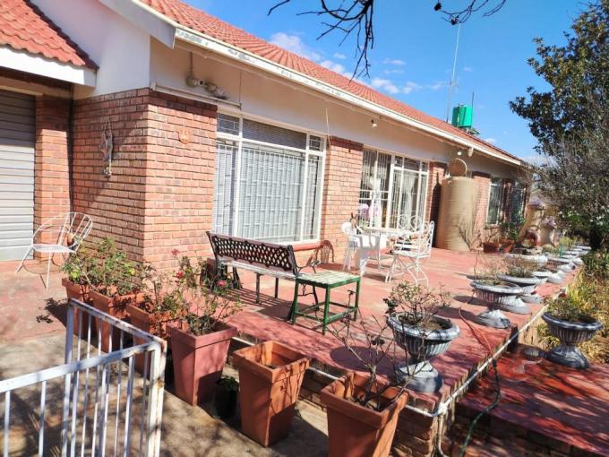 4 Bedroom House for Sale For Sale in Balfour - MR686959