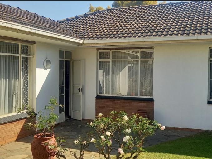 3 Bedroom House for Sale For Sale in Waterkloof Ridge - MR686961