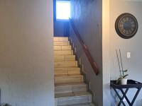  of property in Die Hoewes