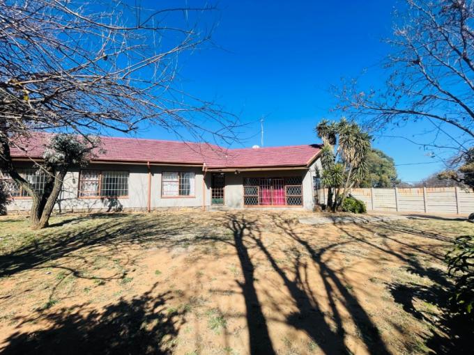 3 Bedroom House for Sale For Sale in Evans Park - MR687011