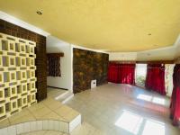  of property in Evans Park