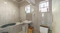  of property in Montclair (Dbn)