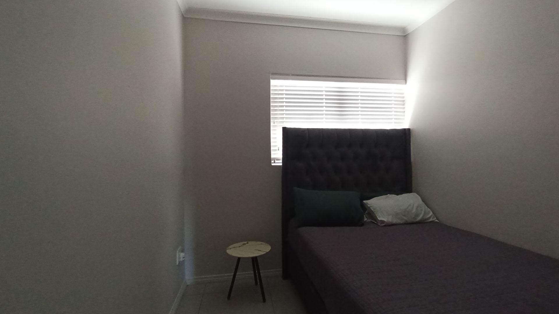 Bed Room 2 - 10 square meters of property in Erand Gardens