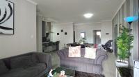Lounges - 14 square meters of property in Erand Gardens