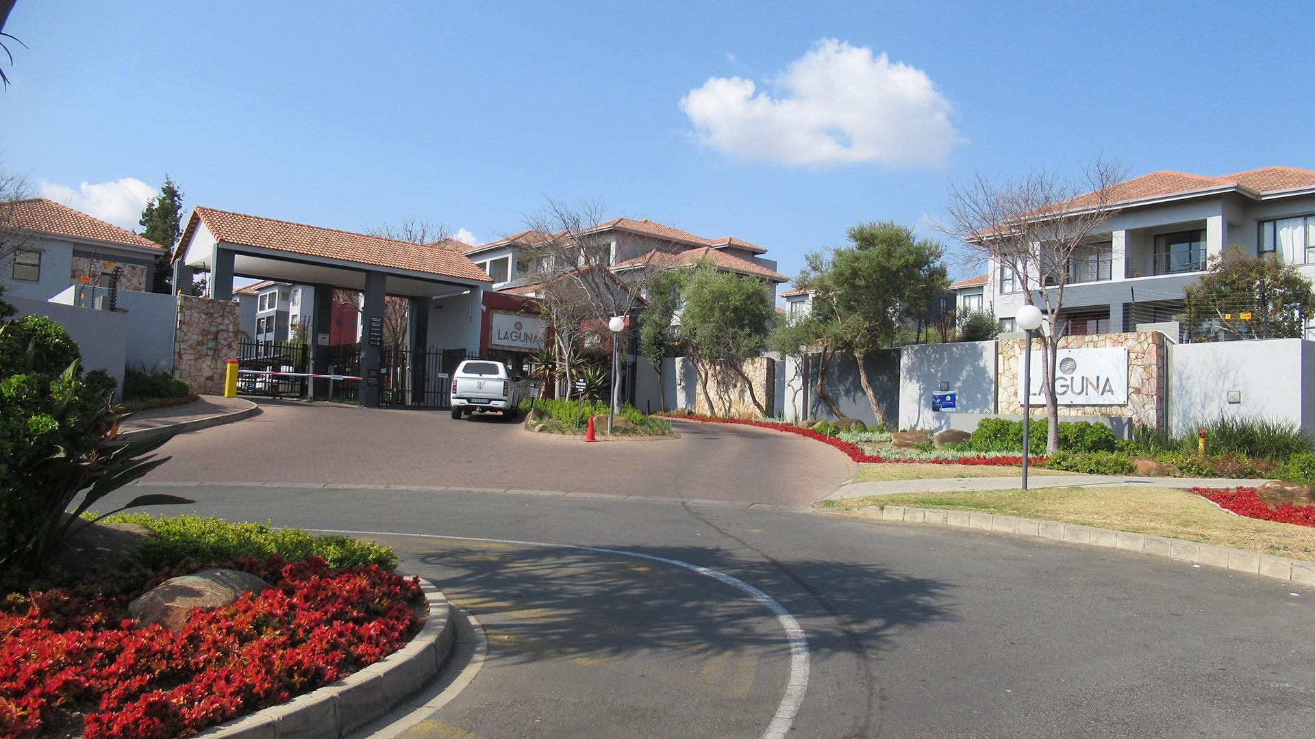 Front View of property in Barbeque Downs