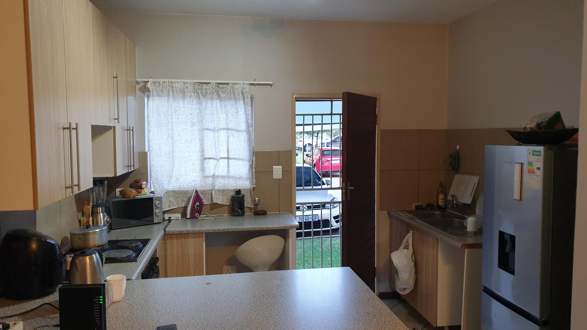  of property in Monavoni