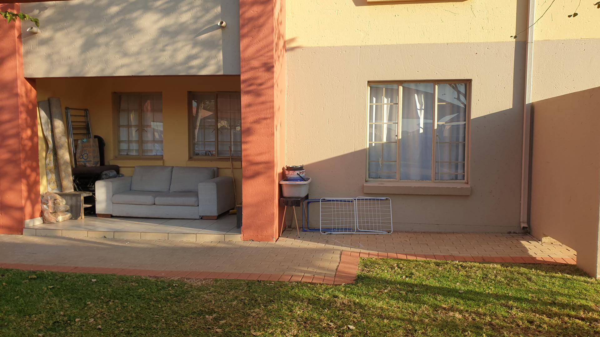  of property in Monavoni