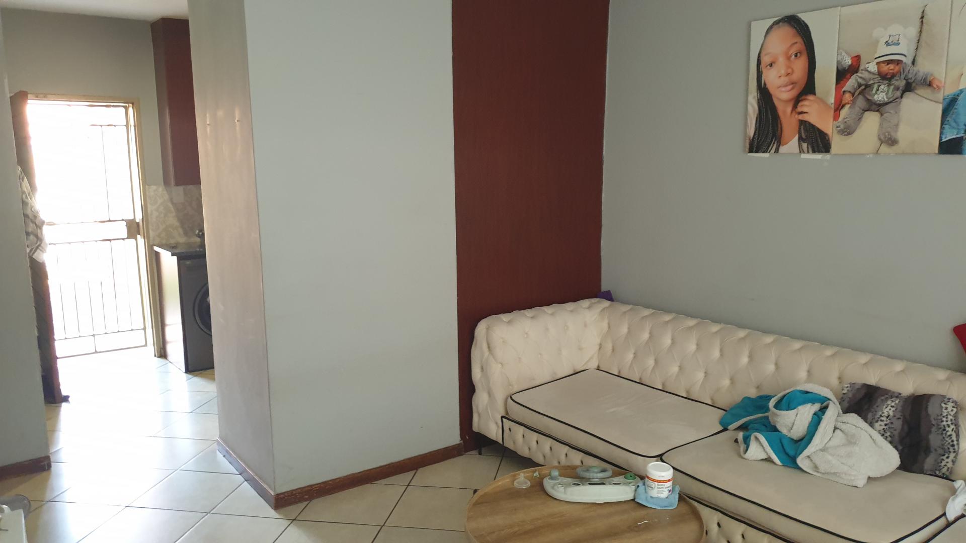  of property in Monavoni