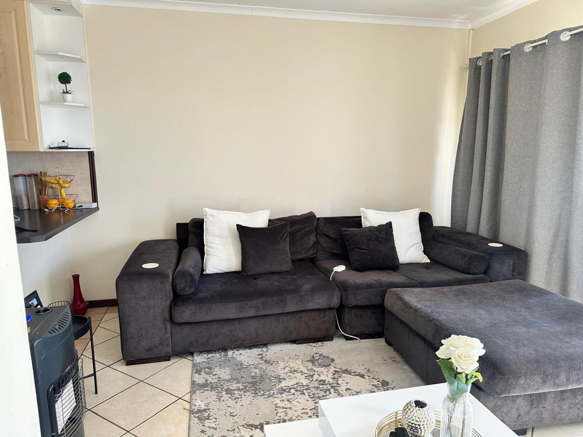  of property in Monavoni