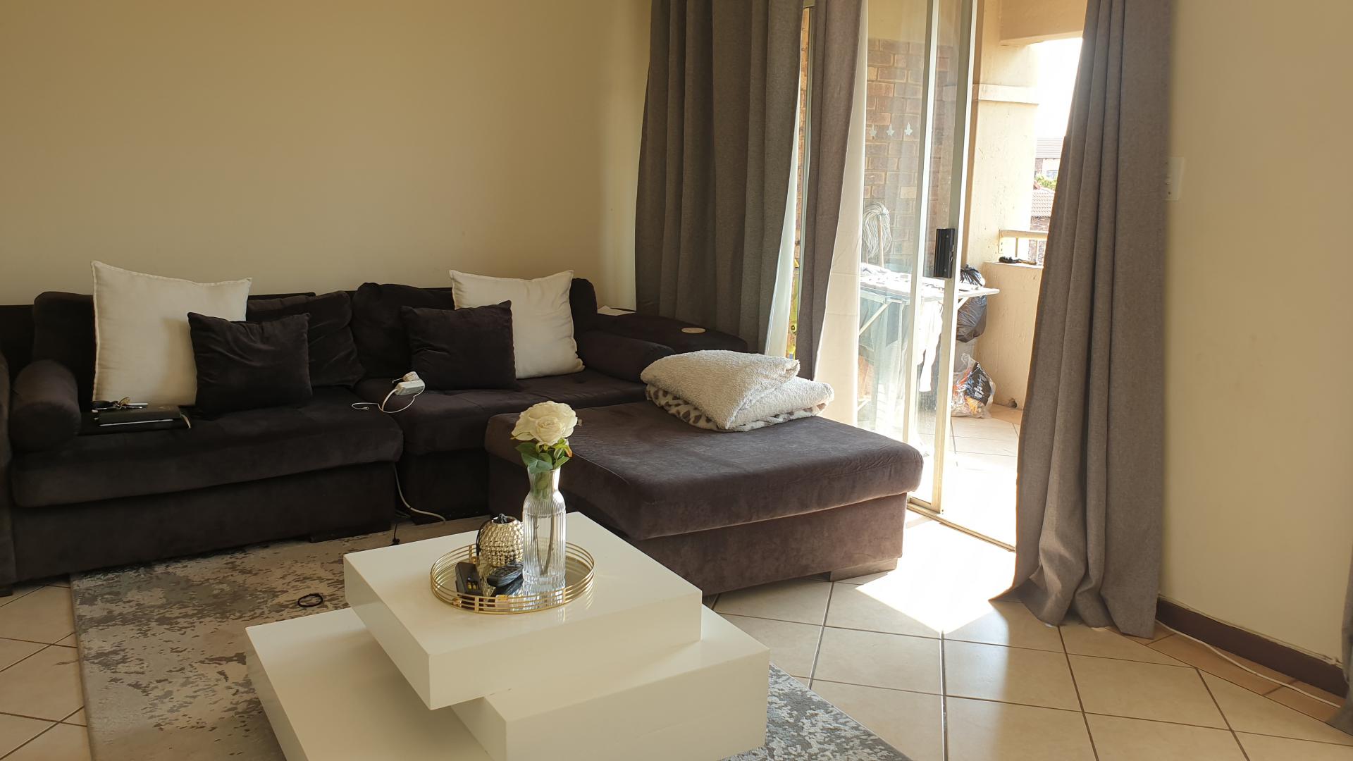  of property in Monavoni