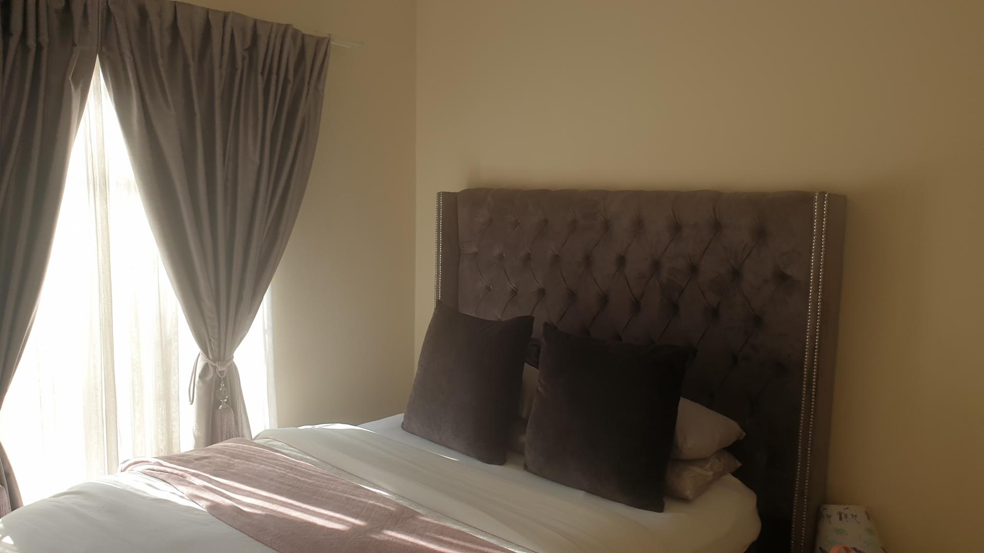  of property in Monavoni