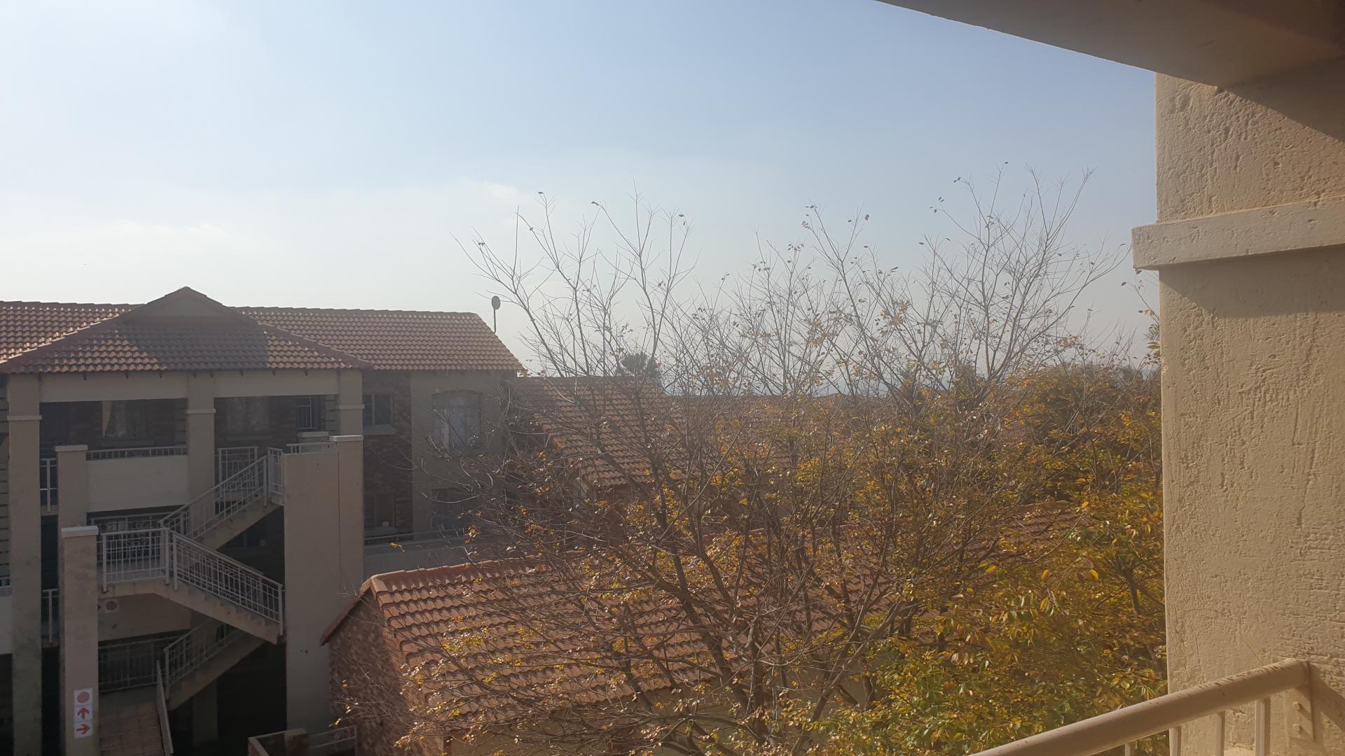  of property in Monavoni