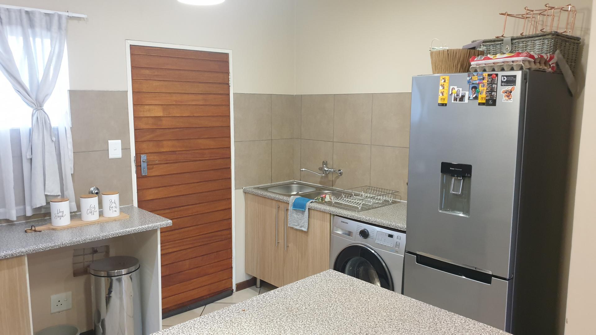  of property in Monavoni