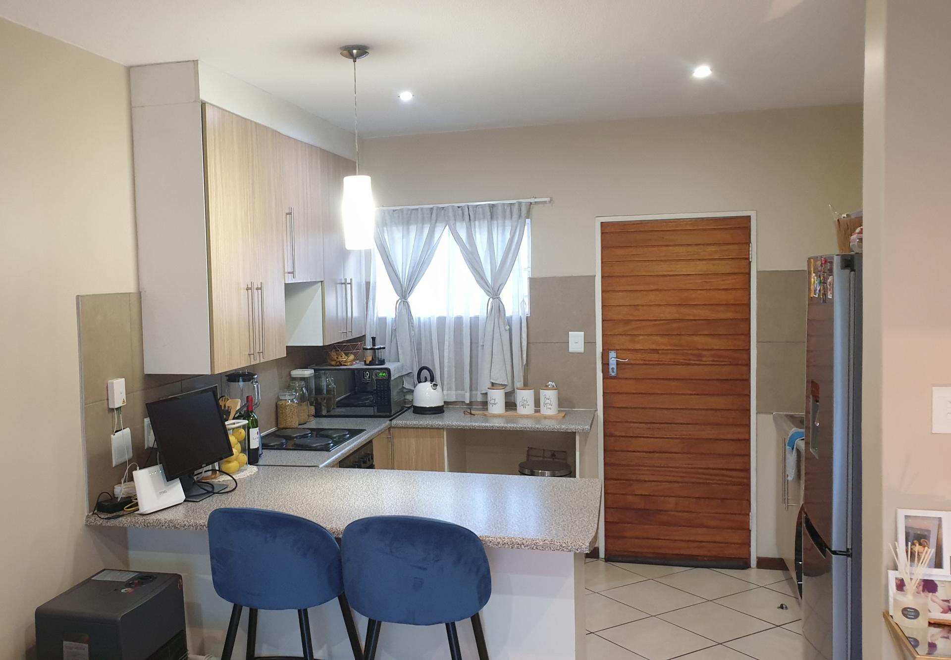  of property in Monavoni