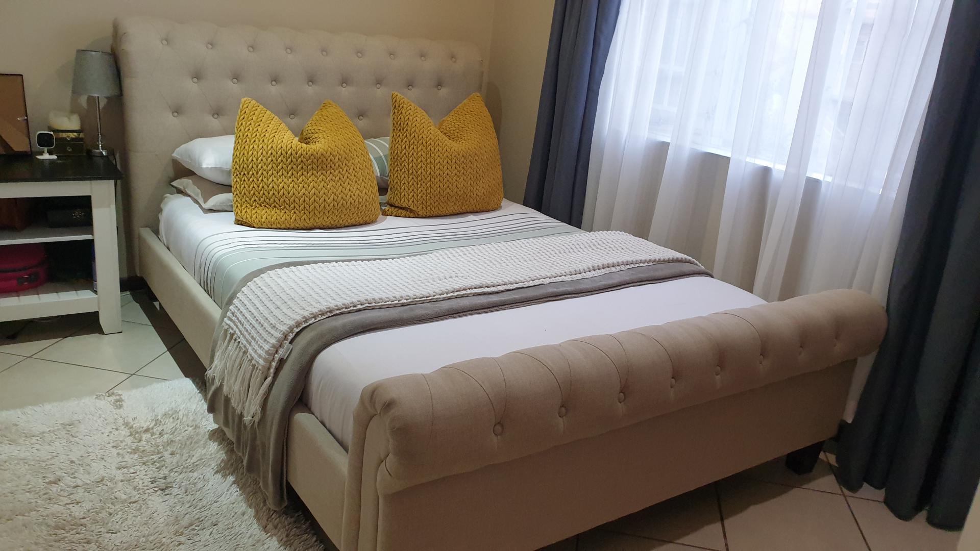  of property in Monavoni