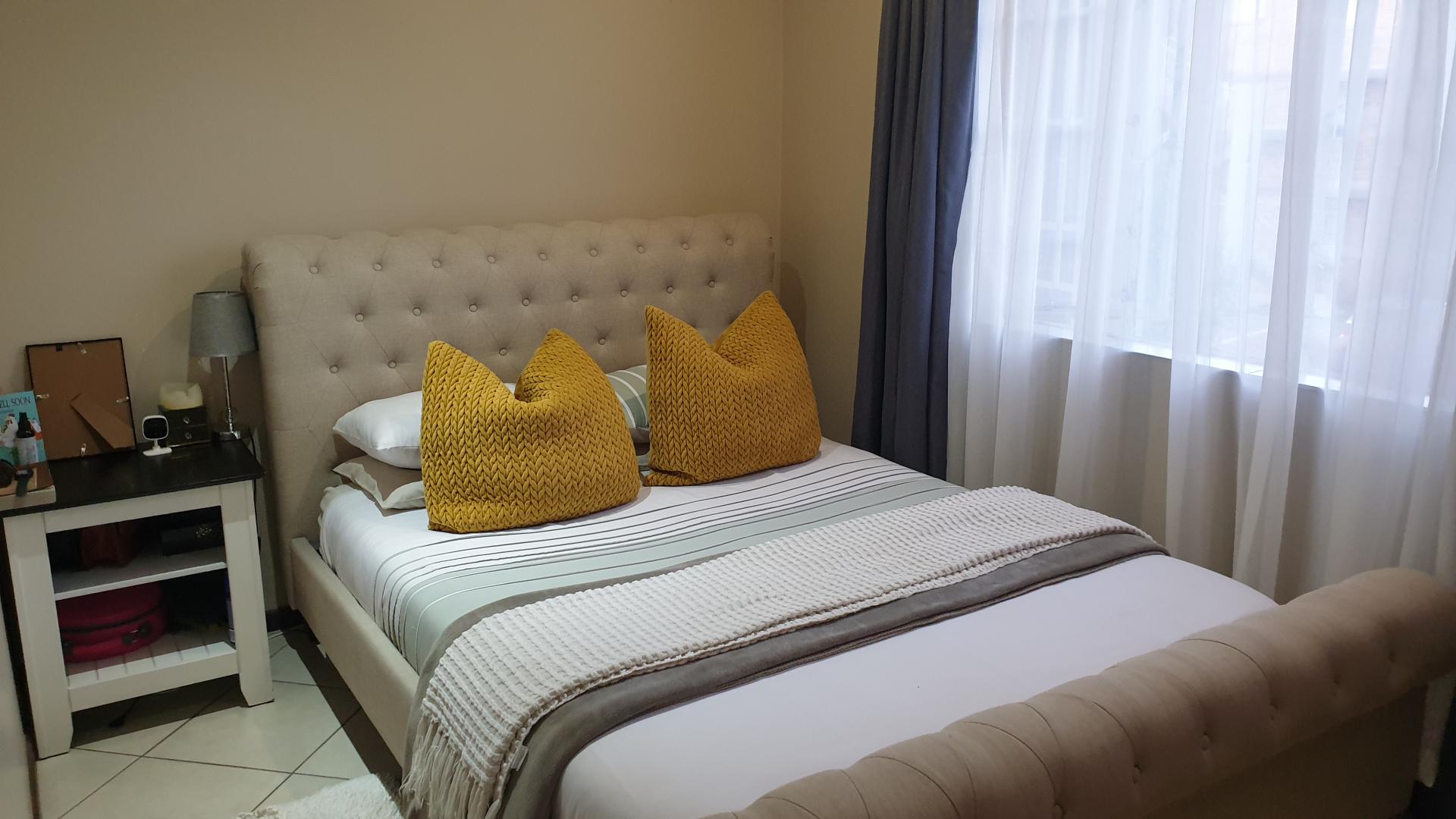  of property in Monavoni