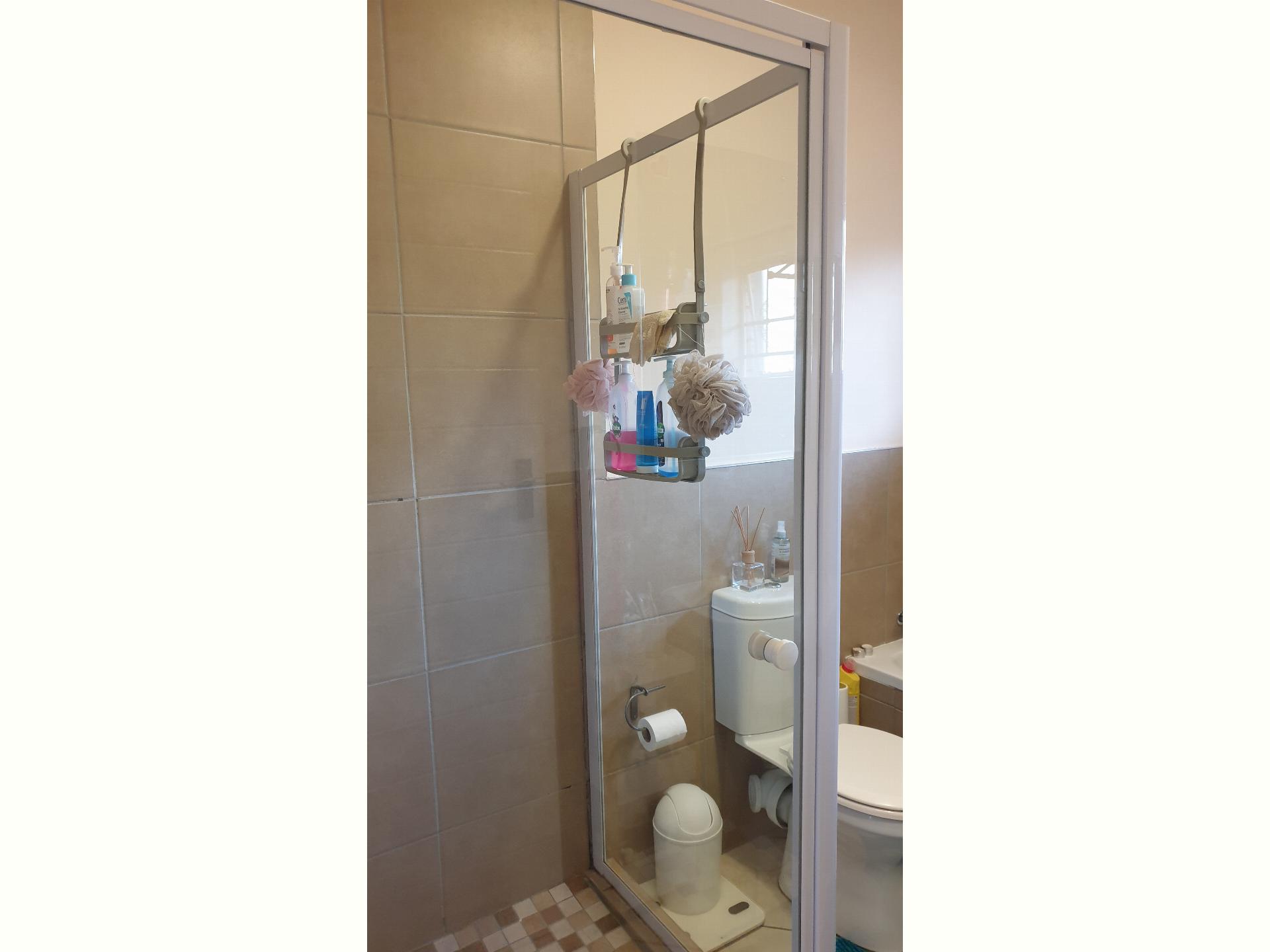  of property in Monavoni