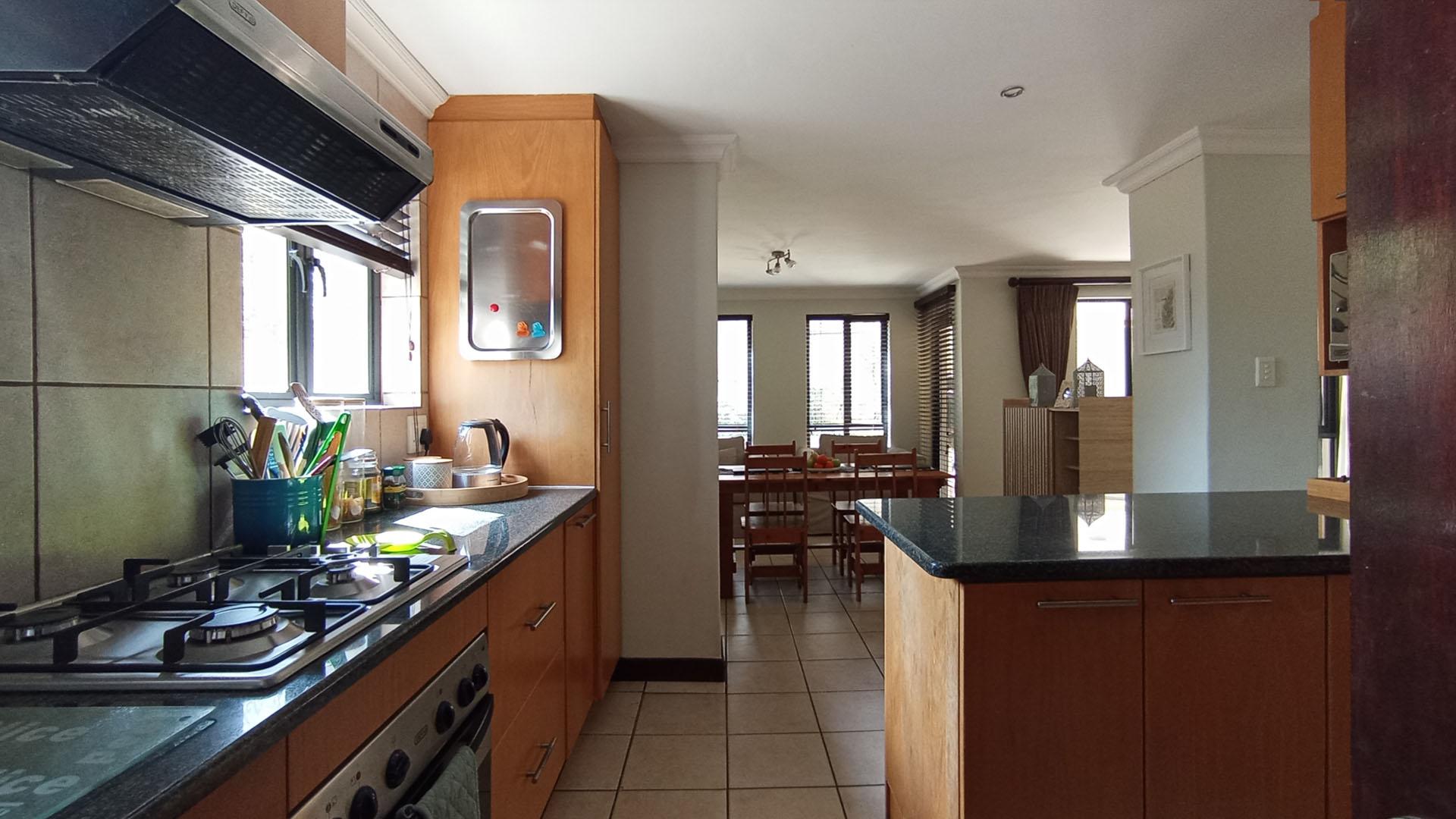 Kitchen - 10 square meters of property in Menlo Park