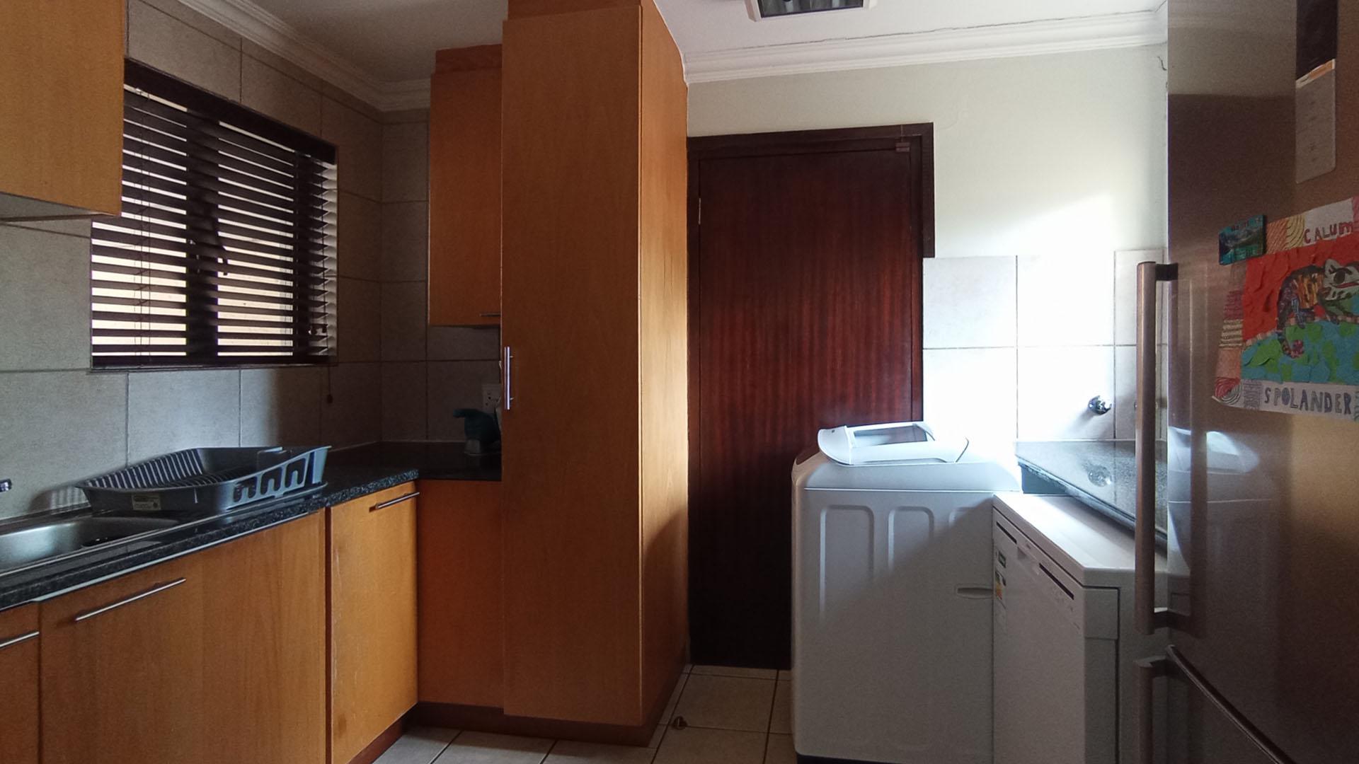 Scullery - 7 square meters of property in Menlo Park