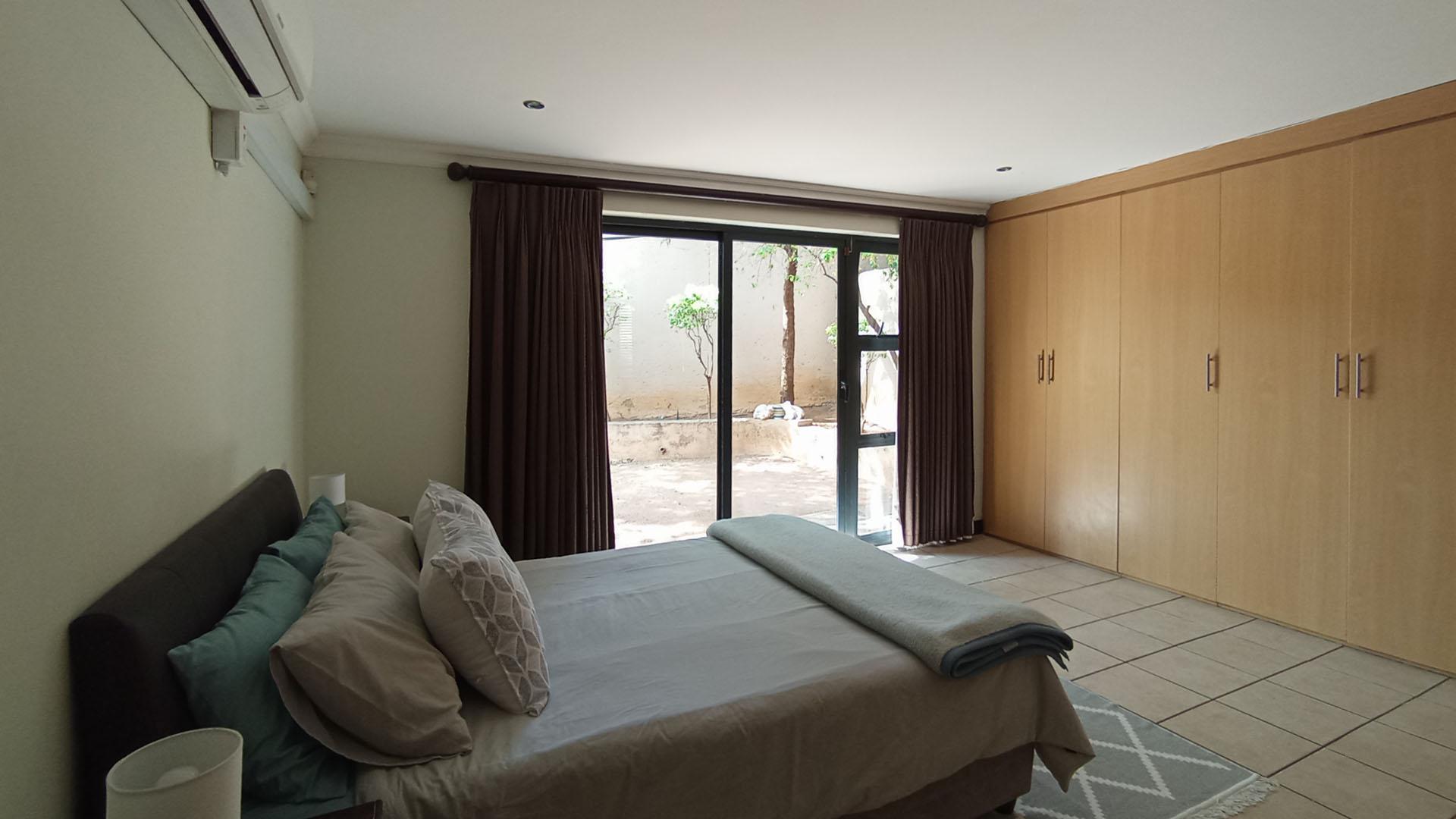 Bed Room 1 - 21 square meters of property in Menlo Park