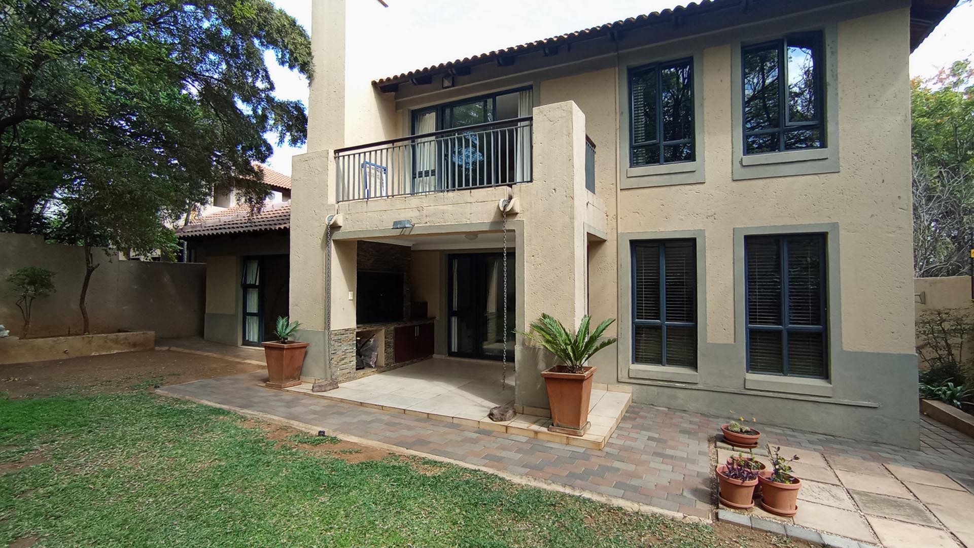 Backyard of property in Menlo Park