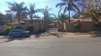 Front View of property in Menlo Park