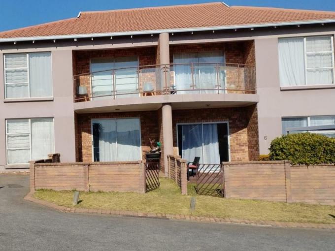 2 Bedroom Sectional Title for Sale For Sale in Liefde en Vrede - MR687090