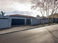 4 Bedroom 4 Bathroom House for Sale for sale in Protea Hoogte