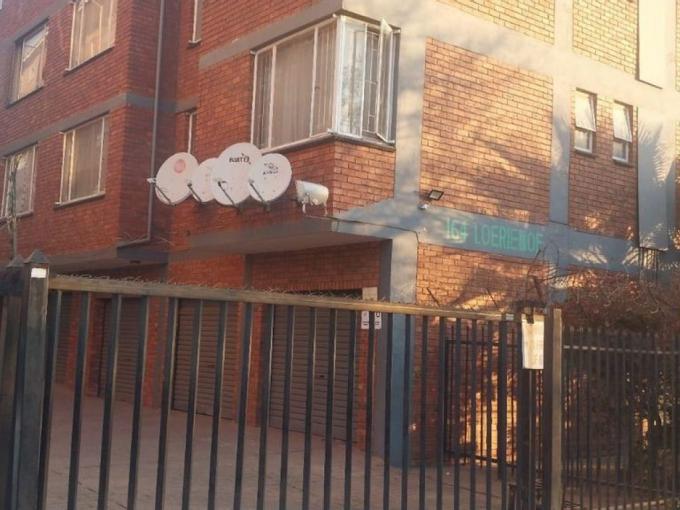 3 Bedroom Apartment for Sale For Sale in Pretoria West - MR687114