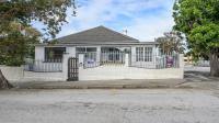 Front View of property in Port Elizabeth Central