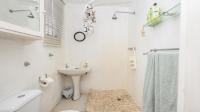 Bathroom 2 of property in Port Elizabeth Central