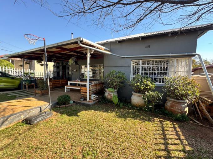 3 Bedroom House for Sale For Sale in Kensington - JHB - MR687147
