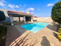  of property in Oakdene
