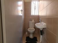  of property in Mondeor
