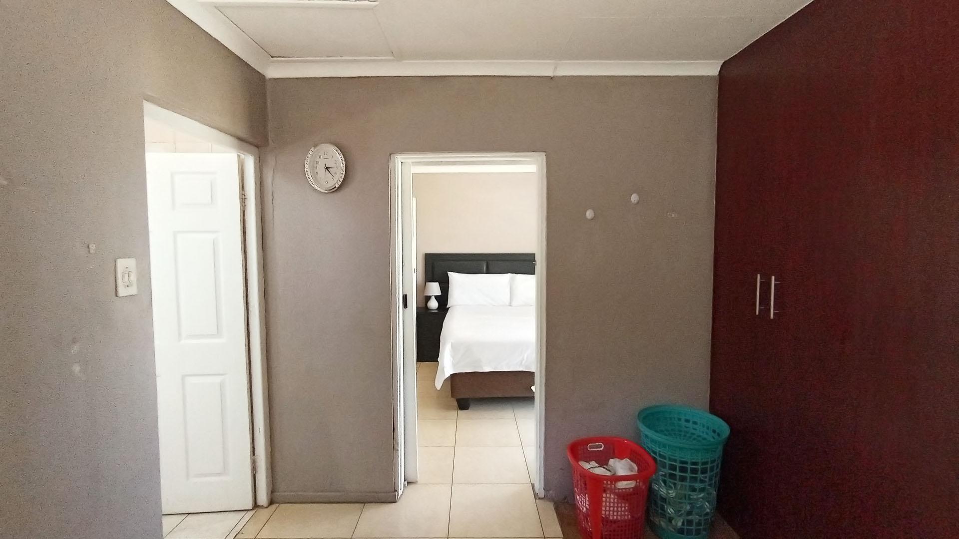 Spaces - 7 square meters of property in Castlehill