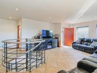  of property in Glenvista