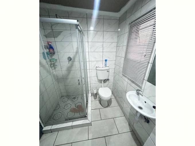 Apartment for Sale For Sale in Meadowlands - MR687213
