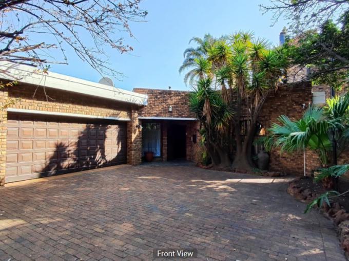 3 Bedroom House for Sale For Sale in Boksburg - MR687226