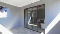 Balcony - 8 square meters of property in Annlin