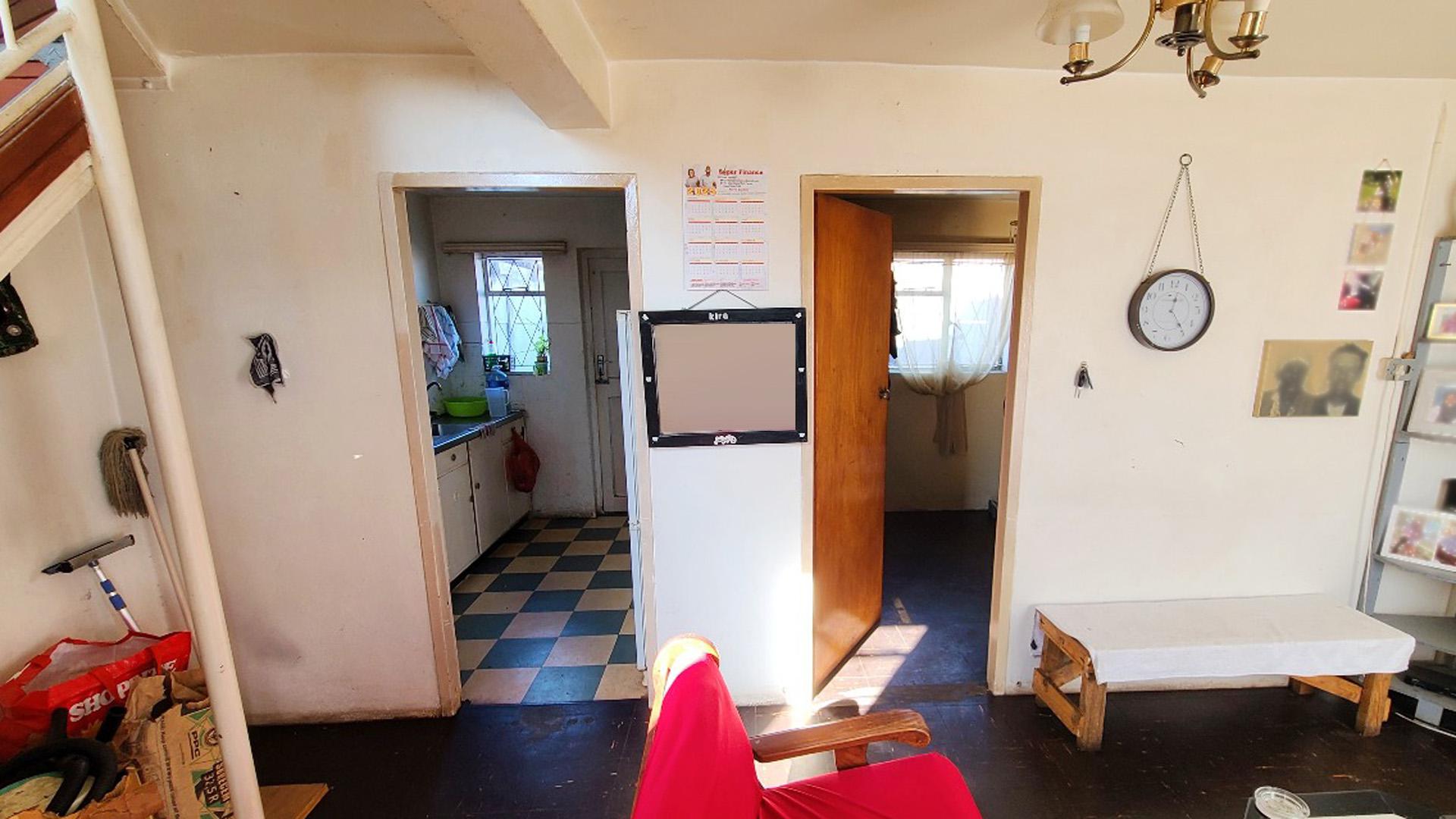 Lounges of property in Leonsdale